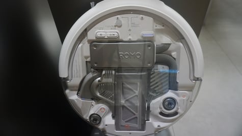 DJI robot vacuum, display of