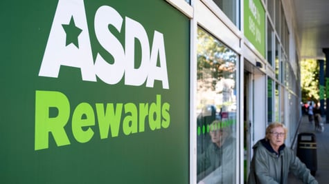 asda_rewards_green_woman