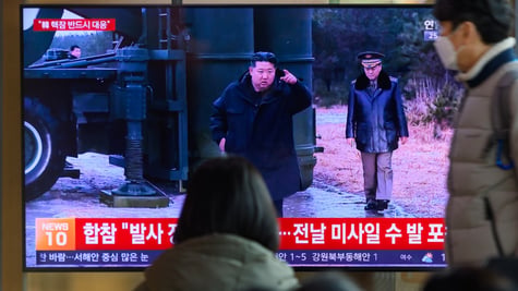 kim_missiles_north_korea_tv
