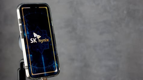 SK_Hynix_black_phone_logo