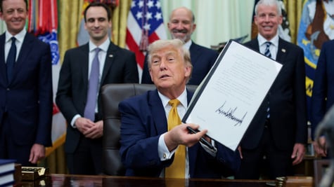Trump signs Quantum order