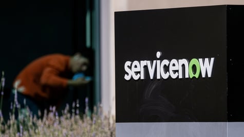 servicenow logo human
