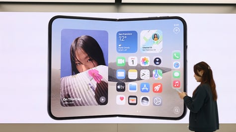 apple duo billboard