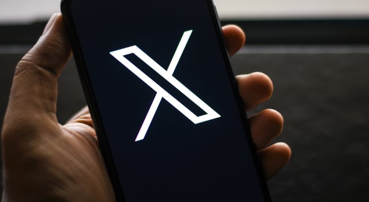 X restores blue checks to influential accounts | Cybernews