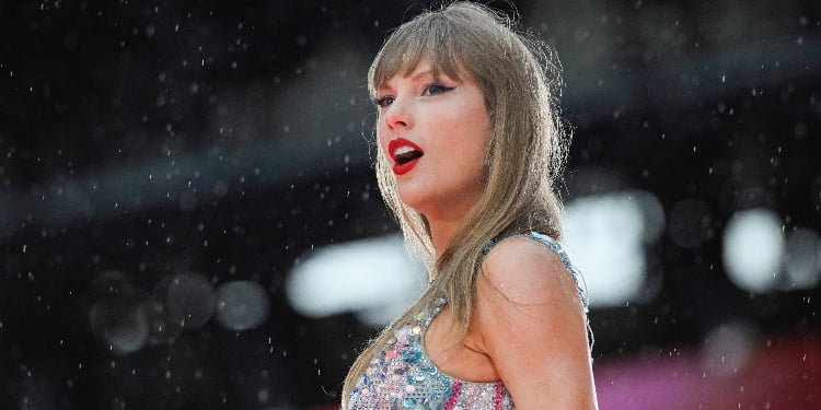 taylor_swift_0724