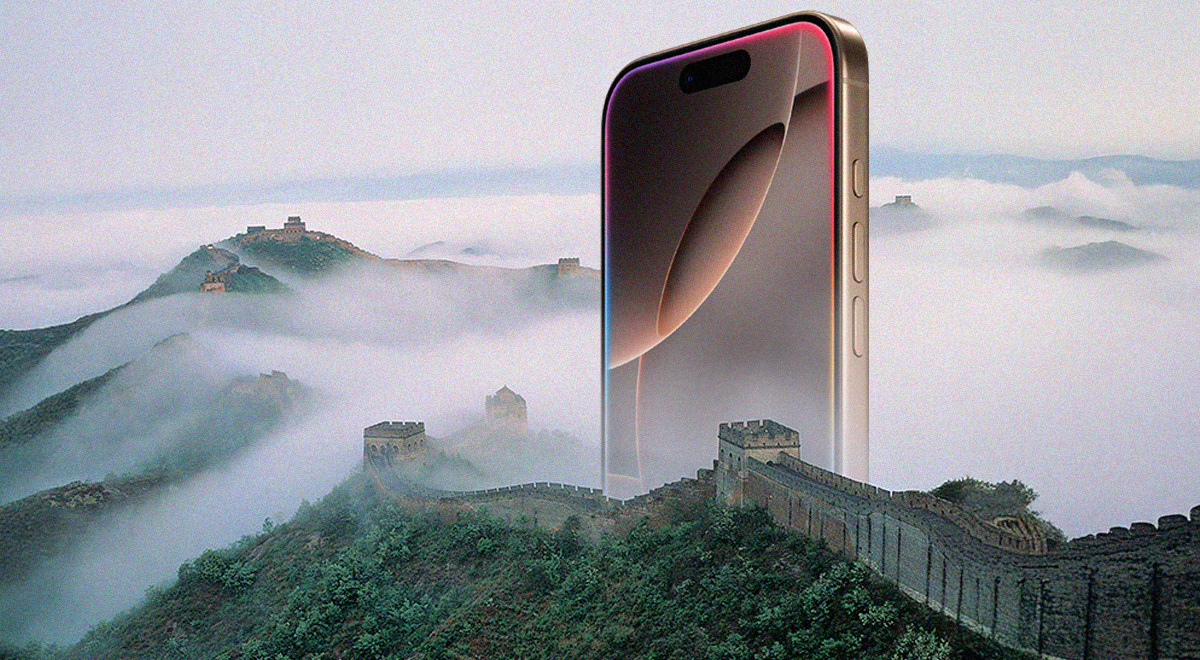 the great wall of china, forest, tall green hills, fog, bronze iphone, cloudy sky
