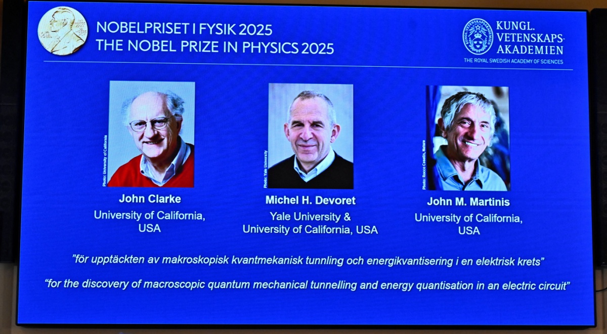 pictures of John Clarke, Michel H. Devoret and John M. Martinis on blue screen