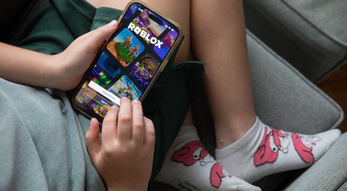 roblox_kids_white_socks