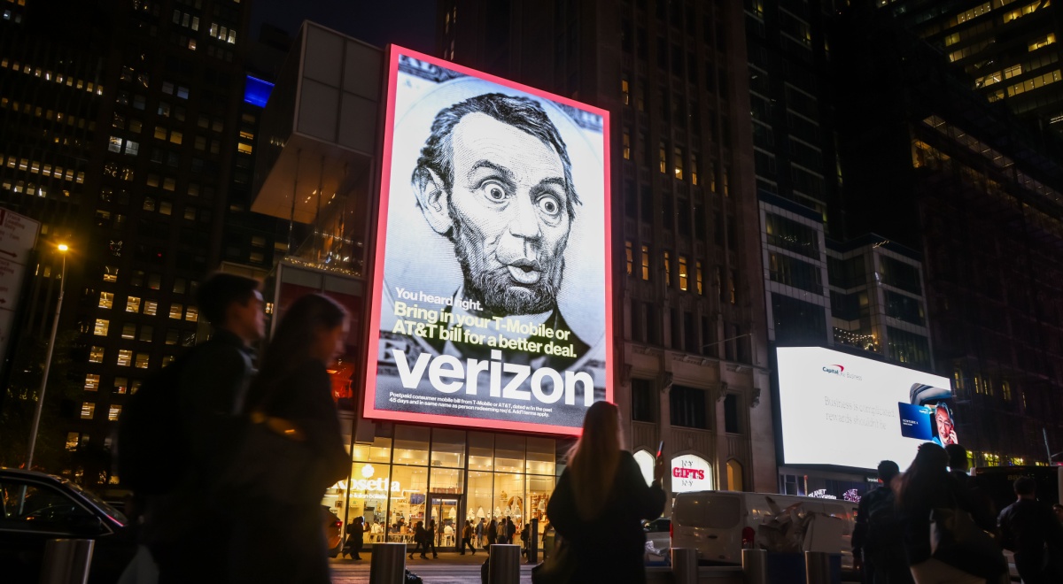 verizon_logo_screen_lincoln_deals