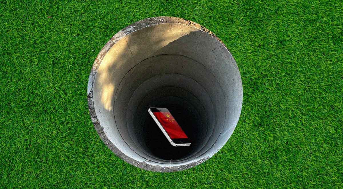 a phone with the china flag