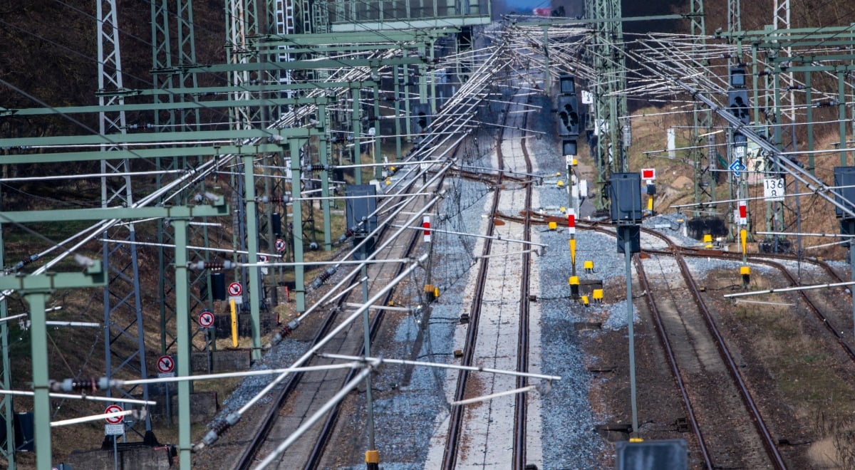 Railway tracks