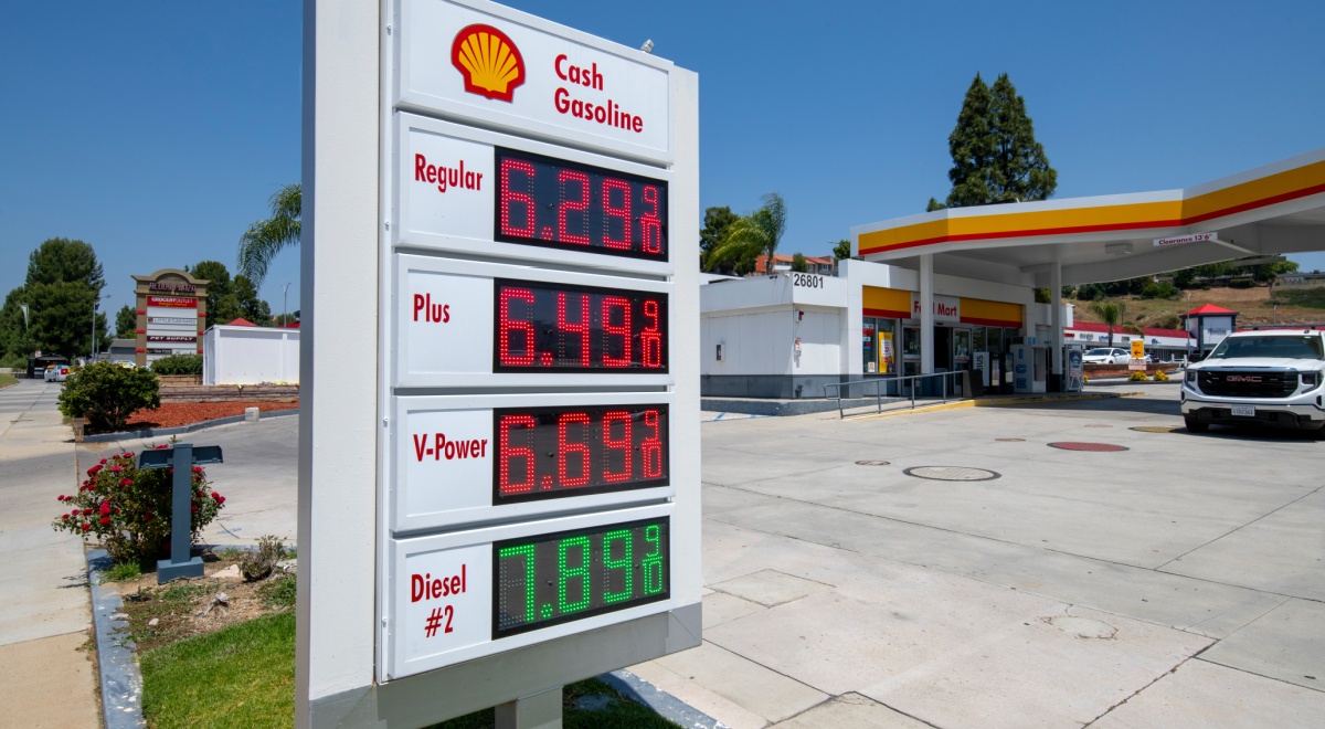 gas prices california