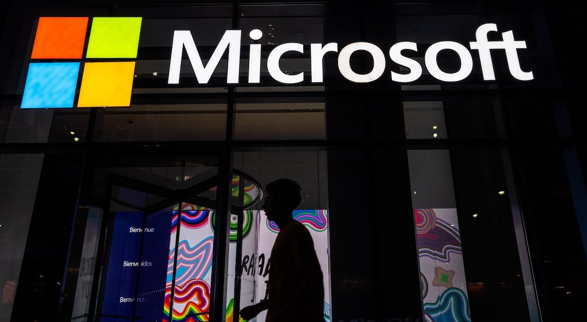 microsoft office person bloomberg