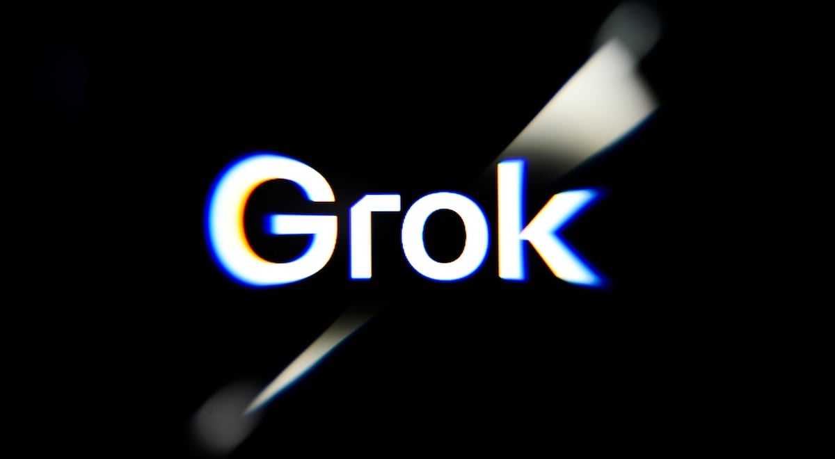 grok logo flares nur photo getty