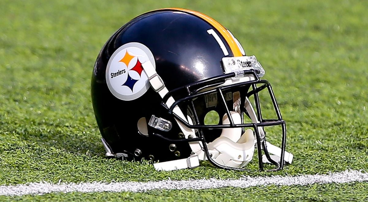 Pittsburgh Steelers helmet on NFL grass