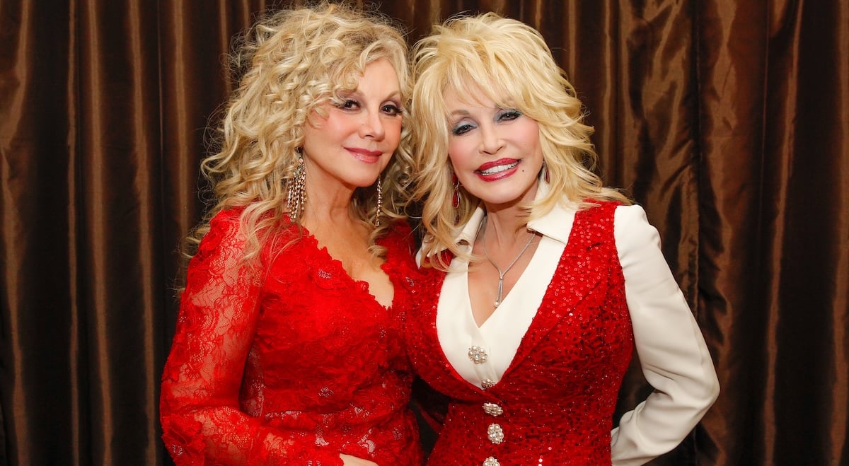 stella parton dolly parton