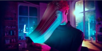 Man influenced social media mental health