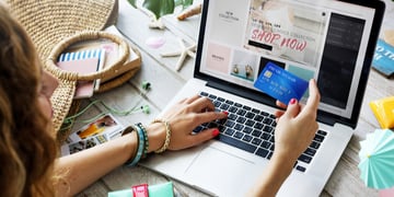 Summer Beach Holiday Online Shopping Concept