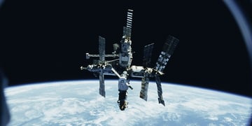 MIR-space-satellite