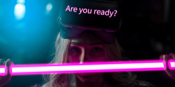 woman with oculus glasses