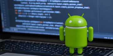 Russian hackers distributed malicious Android apps