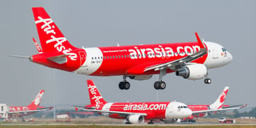 AirAsia plain