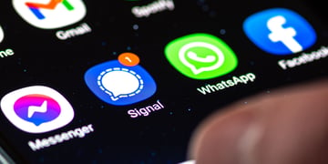 Signal WhatsApp