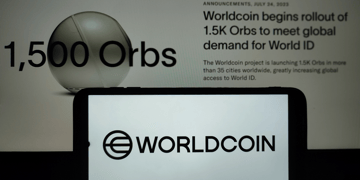 Worldcoin logo