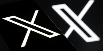 X Twitter