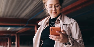 hipster-phone-breach
