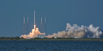 Generic picture of a rocket launching from Canaveral in Florida