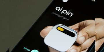 Wearable virtual assistant AI Pin