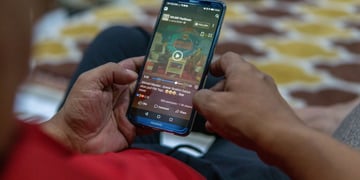 Facebook video player