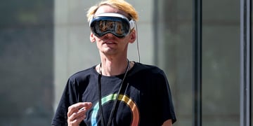 Apple Vision Pro gets upgrade
