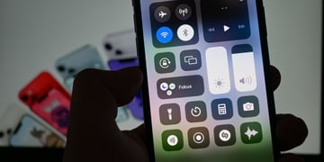 Apple iPhone control center