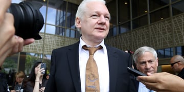 julian-assange