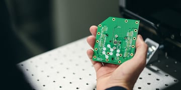 oxford_ionics_chip