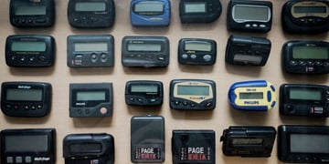 pagers-beepers