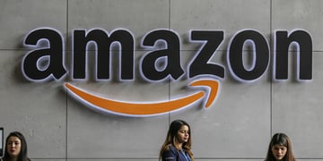 amazon-office-workers