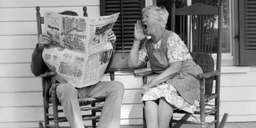 elderly-people-fighting