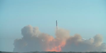 SpaceX break up after launch Jan 2025