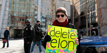 Delete Elon