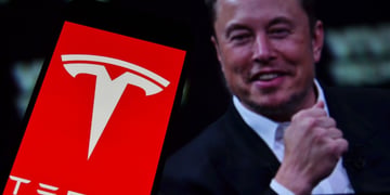 Musk fires Omead Afshar