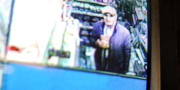 Shoplifter