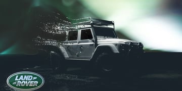 land rover logo car disintegrating
