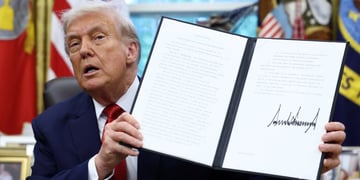 Trump signs TikTok deal declaration