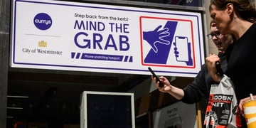 Sign about phone theft