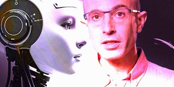 A robot and Israeli author Yuval Noah Harari