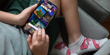 roblox_kids_white_socks