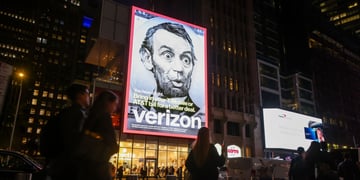verizon_logo_screen_lincoln_deals